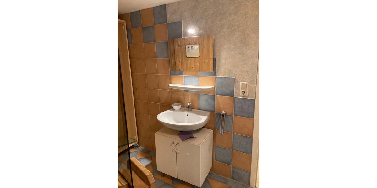 Kleines Gästezimmer Nähe Uniklinikum 1 zimmer