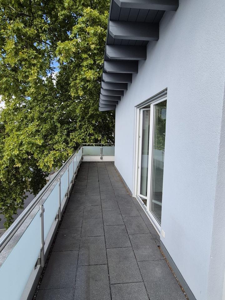 4 Zimmer Penthouse Wohnung in Viernheim