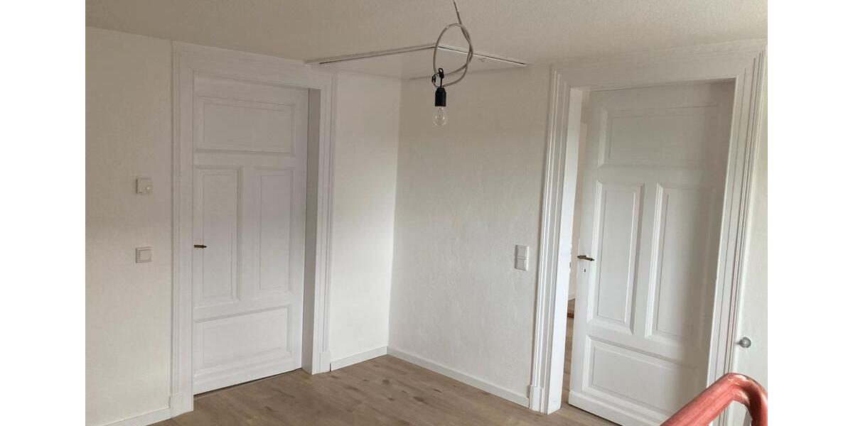 Einfamilienhaus Lindlar - 5 Zimmer, 130 m&sup2;, 1.350&euro; | Angebot:26617957