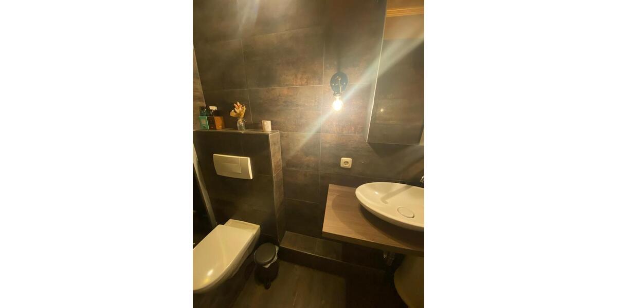 Erdgeschoßwohnung Rellingen - 3 Zimmer, 90 m&sup2;, 1.332&euro; | Angebot:24837513