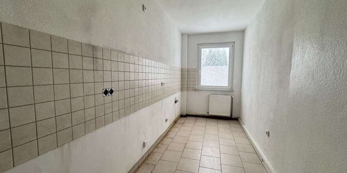 Attraktiv geschnittene 3,5-Zimmer-Wohnung mit optionaler Garage und zusätzlichem Stauraum - 3.5 Essen Stadtbezirk III | Angebot:27236795
