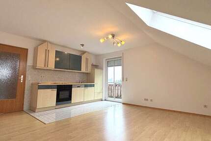 Wohnung Ruhstorf - 2 Zimmer, 66 m&sup2;, 560&euro; | Angebot:25996941