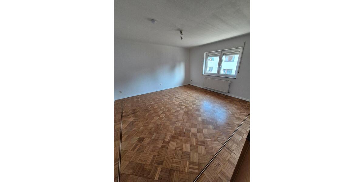 Einfamilienhaus Neuhütten - 4 Zimmer, 120 m&sup2;, 900&euro; | Angebot:25861130