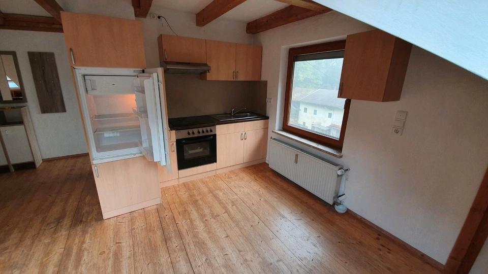 Dachgeschoßwohnung Haag in Oberbayern - 1 Zimmer, 50 m&sup2;, 670&euro; | Angebot:26365018