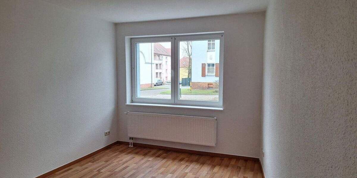 Etagenwohnung Eberswalde - 3 Zimmer, 65 m&sup2;, 670&euro; | Angebot:24678921