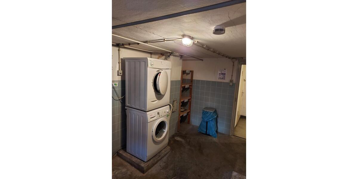 Dachgeschoßwohnung Landshut Landshut-West - 2 Zimmer, 53 m&sup2;, 636&euro; | Angebot:25823272