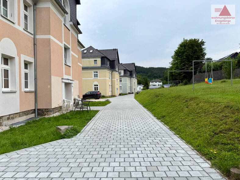 Etagenwohnung Gornsdorf - 2 Zimmer, 60 m&sup2;, 350&euro; | Angebot:25776704