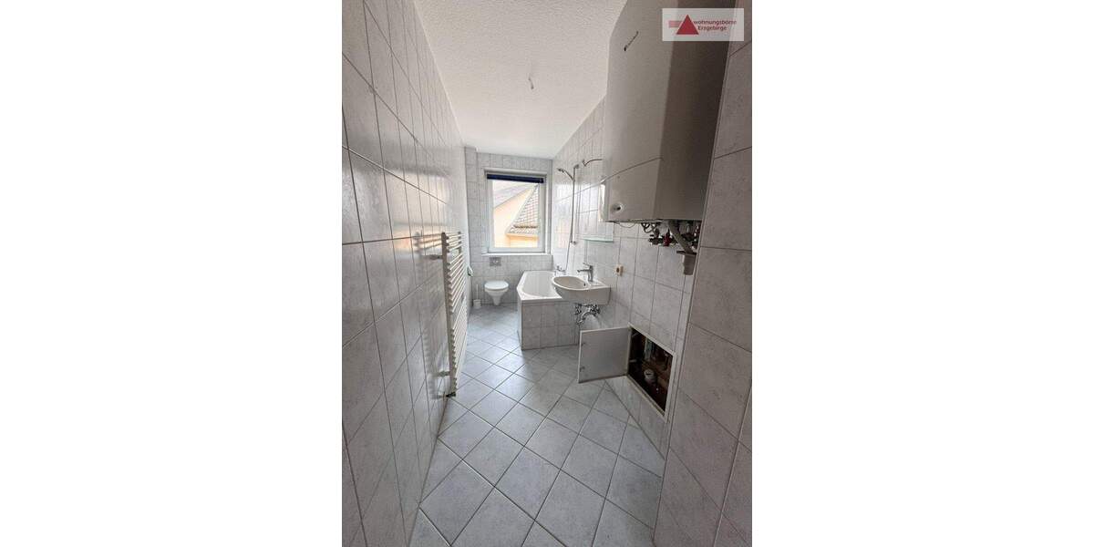 Etagenwohnung Lößnitz - 2 Zimmer, 49 m&sup2;, 294&euro; | Angebot:24157832