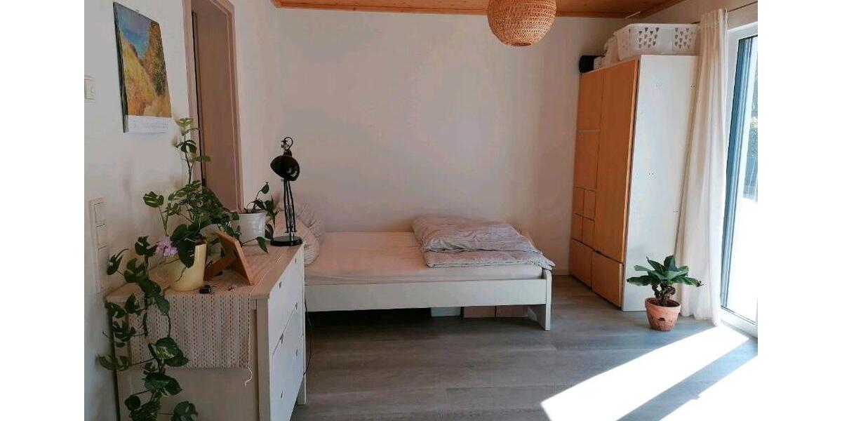 Erdgeschoßwohnung Wald - 1 Zimmer, 36 m&sup2;, 360&euro; | Angebot:26305545