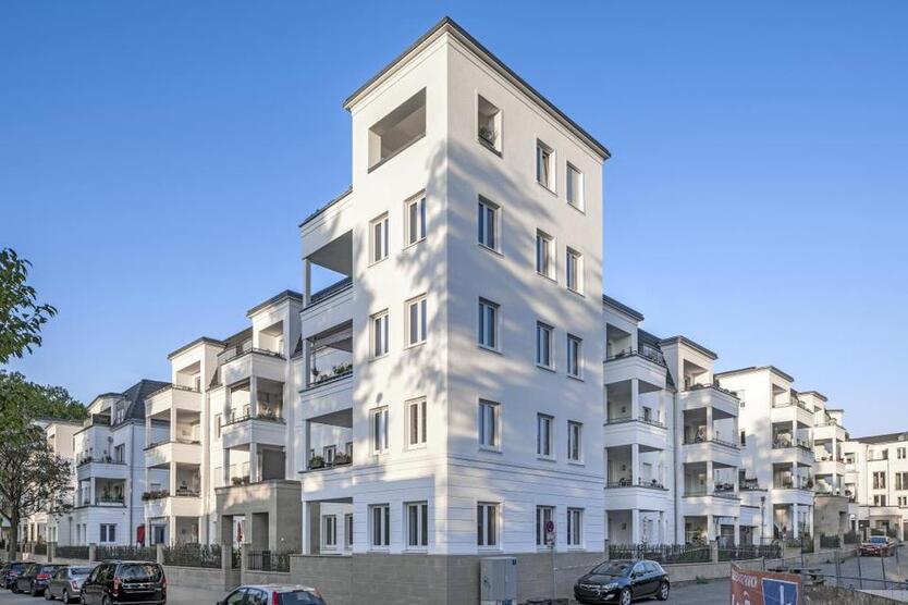 Bei VIVAWEST die Sonnenstrahlen auf der eigenen Terrasse genießen. zimmer
