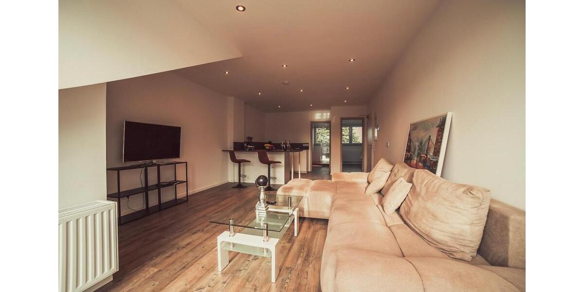 +++ Möblierte 2-Zimmer-Wohnung mit Balkon 2 zimmer