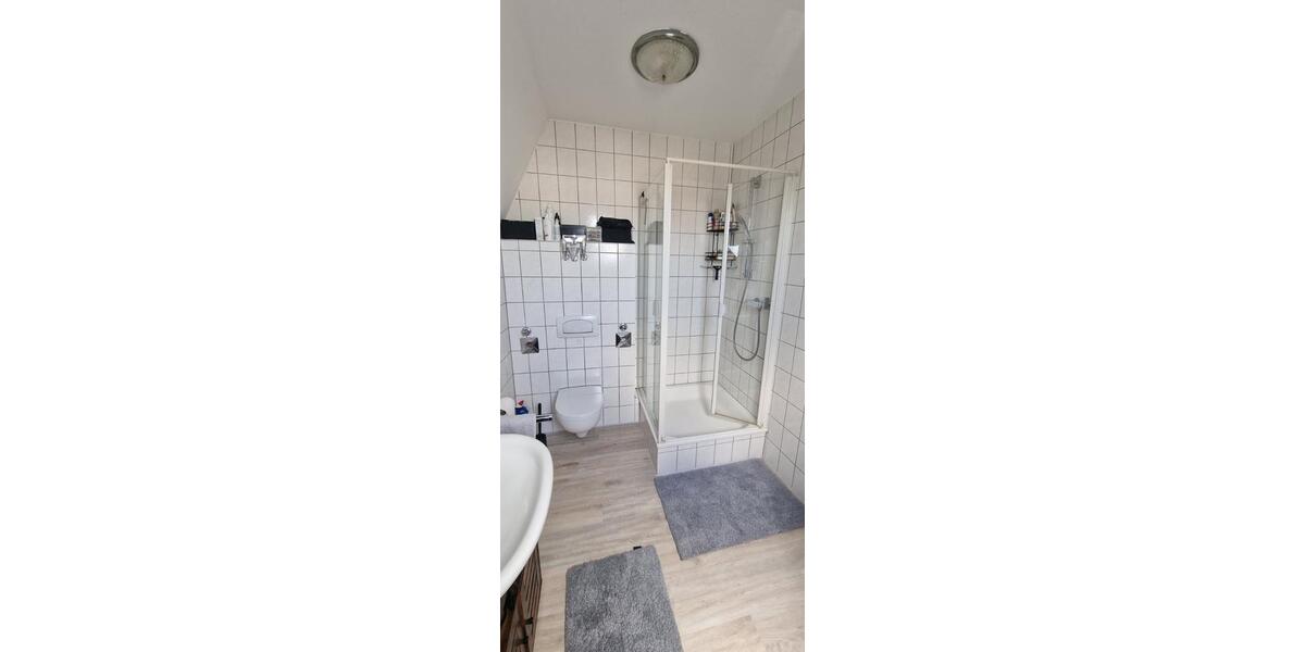 Maisonettenwohnung Duisburg Hochheide - 3 Zimmer, 82 m&sup2;, 900&euro; | Angebot:26648393