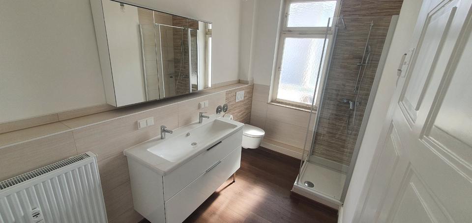 Etagenwohnung Sindelfingen Sindelfingen (Stadt) - 4 Zimmer, 110 m&sup2;, 1.150&euro; | Angebot:26542576