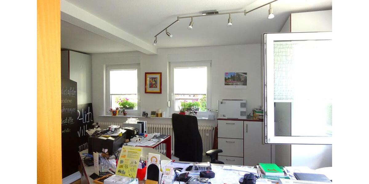 Einfamilienhaus Insheim - 8 Zimmer, 224 m&sup2;, 2.350&euro; | Angebot:25323763