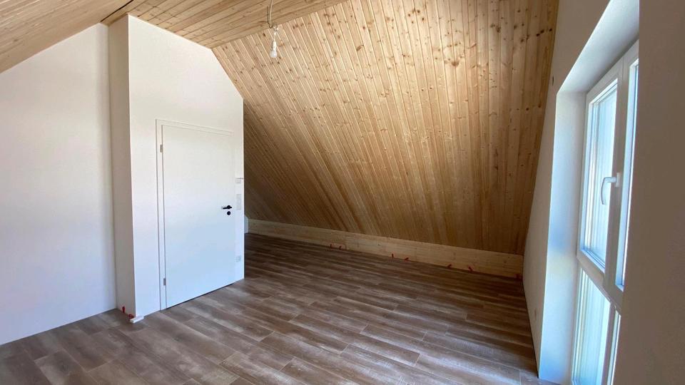 Neubau - Doppelhaushälfte Erstbezug 6 zimmer