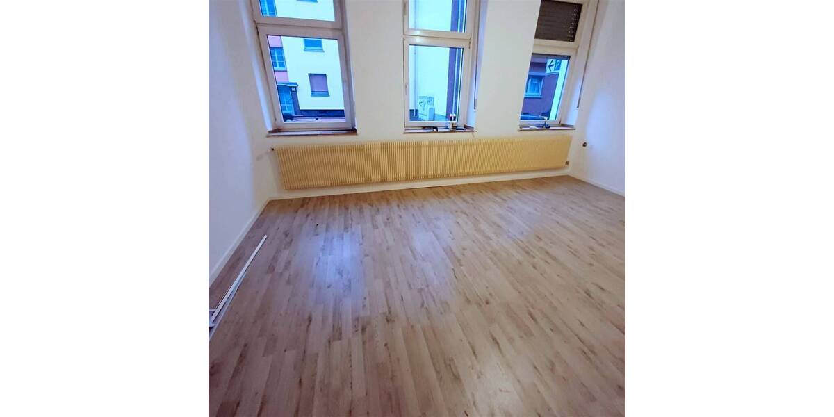Etagenwohnung Oberhausen Altstadt-Mitte - 3 Zimmer, 65 m&sup2;, 495&euro; | Angebot:26733141
