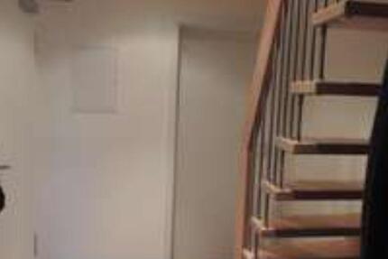 Schöne Dachgeschoß-Wohnung für gehobene Ansprüche über 2 Etagen 2 zimmer