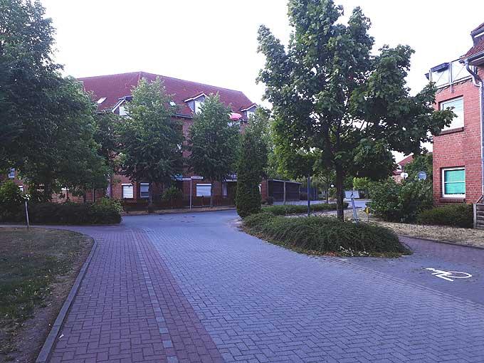 1. OG mit Balkon und Stellplatz: attraktive 3-Zimmer-Wohnung in Hermsdorf - Etagenwohnung Hohe Börde Hermsdorf | Angebot:27160706