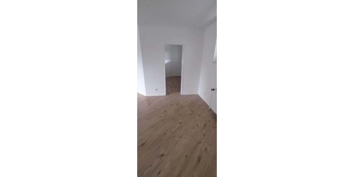 Etagenwohnung Bad Berleburg - 4 Zimmer, 93 m&sup2;, 600&euro; | Angebot:26490850