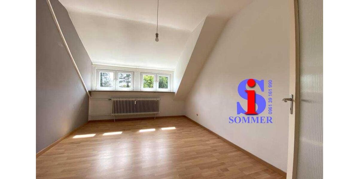 Dachgeschoßwohnung Weiden in der Oberpfalz - 2 Zimmer, 46 m&sup2;, 436&euro; | Angebot:23476694