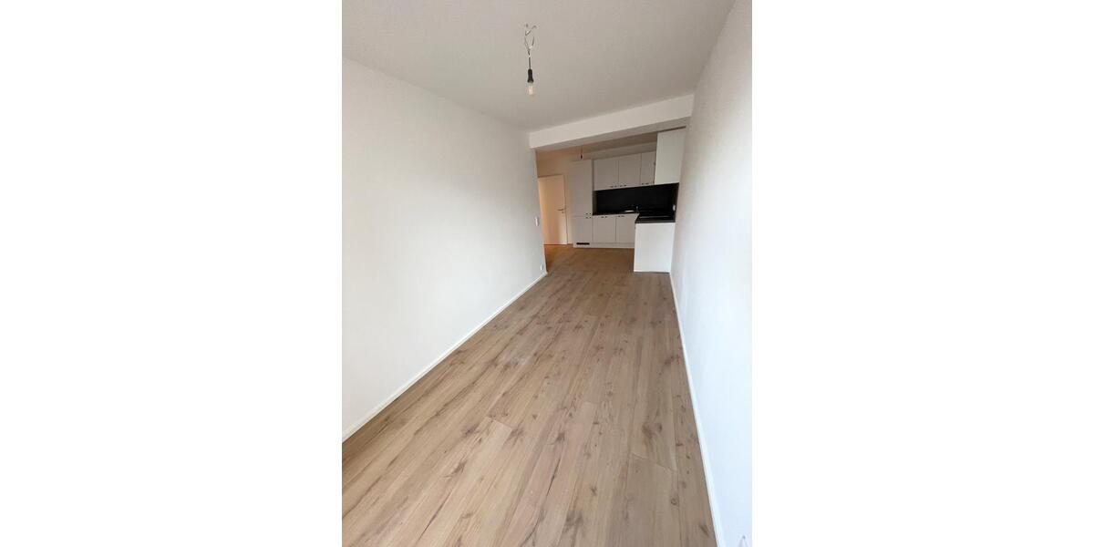 Erdgeschoßwohnung Vogtareuth - 3 Zimmer, 94 m&sup2;, 1.457&euro; | Angebot:25648862