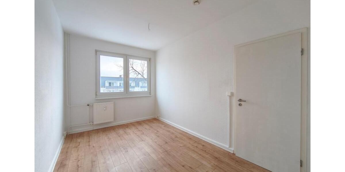 FAMILIENFREUNDLICH mit BALKON 4 zimmer