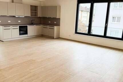 Wohnung Denkendorf - 4 Zimmer, 124 m&sup2;, 1.960&euro; | Angebot:26732563
