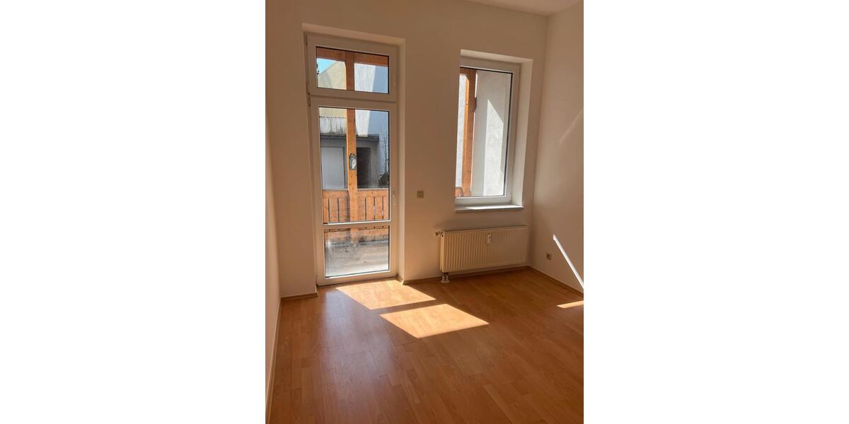 Hochparterre Meiningen - 2 Zimmer, 54 m&sup2;, 430&euro; | Angebot:26148450