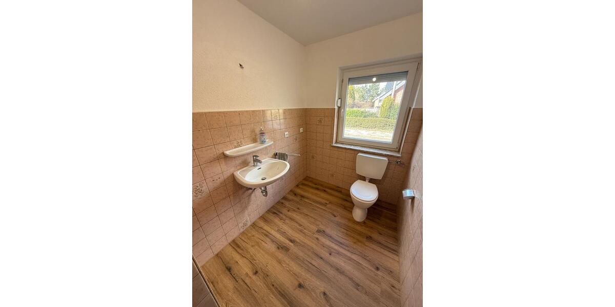 Erdgeschoßwohnung Cuxhaven Groden - 3 Zimmer, 77 m&sup2;, 700&euro; | Angebot:25922665