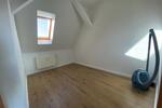Dachgeschoßwohnung Elsteraue - 3 Zimmer, 46 m&sup2;, 330&euro; | Angebot:25538323