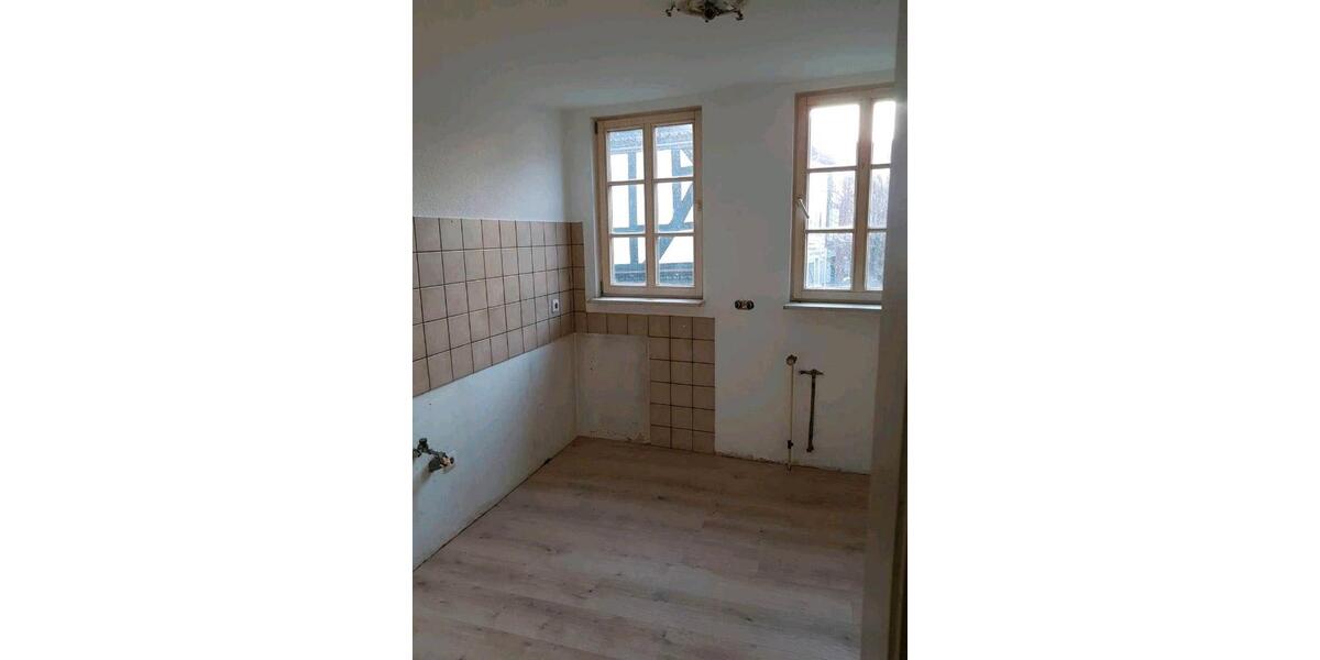 Etagenwohnung Eschwege - 4 Zimmer, 116 m&sup2;, 850&euro; | Angebot:26588358