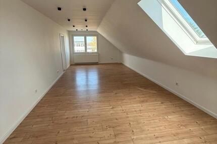 Wohnung Sarstedt - 3 Zimmer, 73 m&sup2;, 890&euro; | Angebot:25853398
