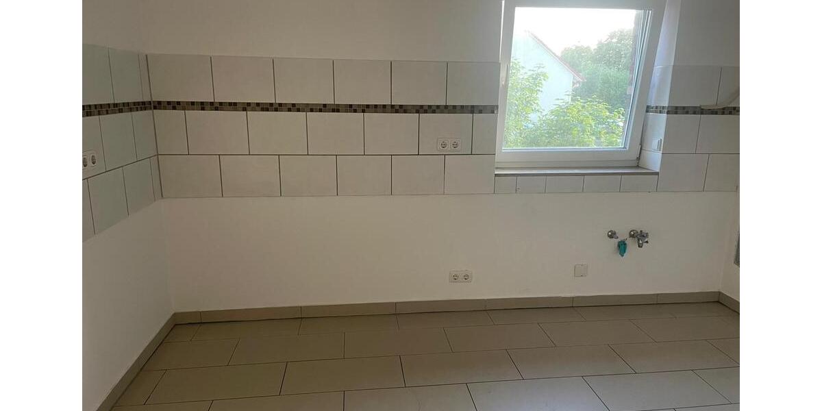 Etagenwohnung Lehrte - 4 Zimmer, 95 m&sup2;, 1.100&euro; | Angebot:24652111
