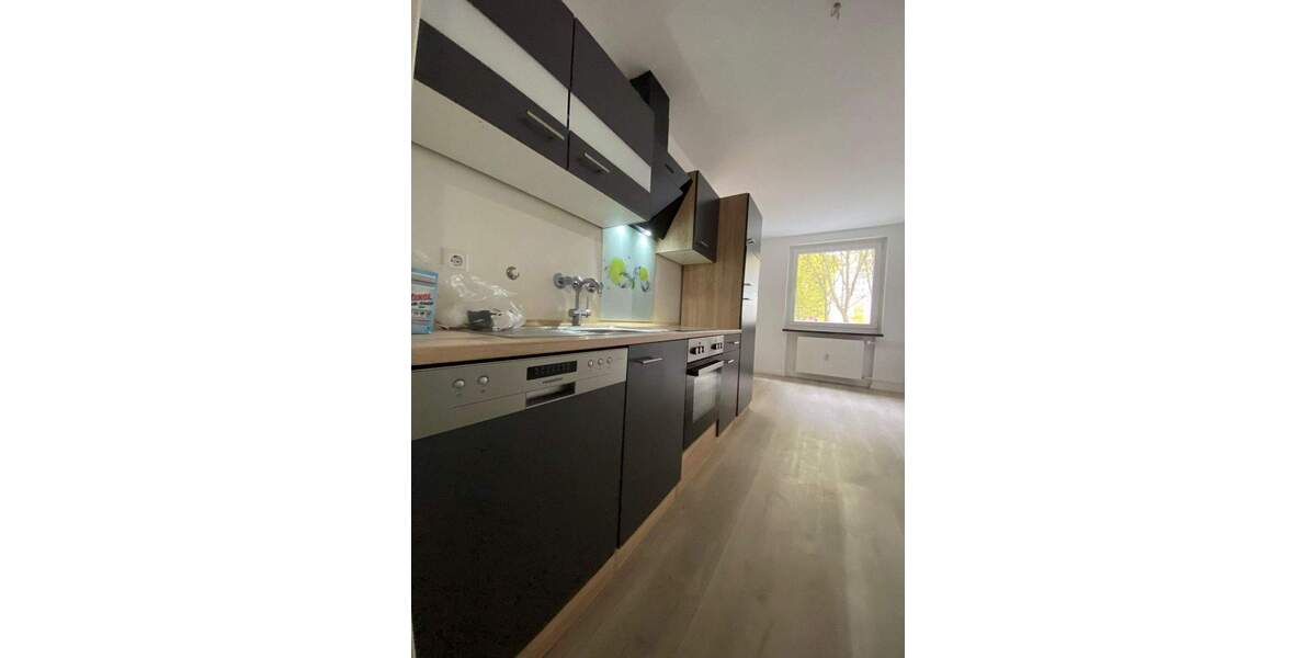 Etagenwohnung Düsseldorf Niederkassel - 2 Zimmer, 70 m&sup2;, 1.500&euro; | Angebot:23825031