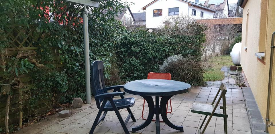 Erdgeschoßwohnung Walsdorf - 6 Zimmer, 1.290&euro; | Angebot:23632536