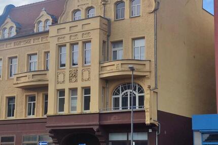 Wohnung Bitterfeld-Wolfen Bitterfeld - 3 Zimmer, 96 m&sup2;, 624&euro; | Angebot:24524804