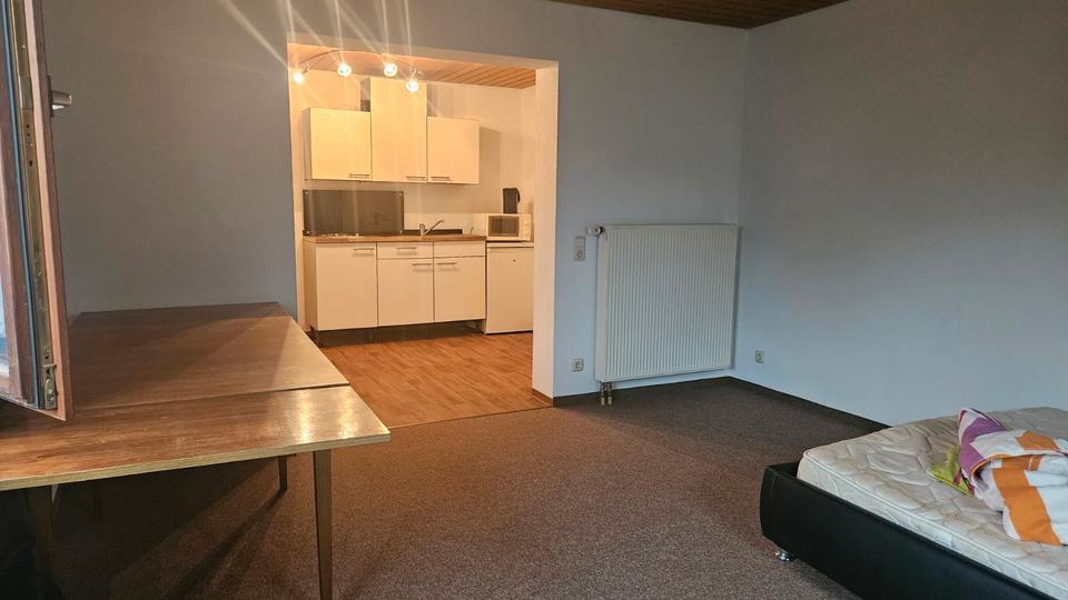 Etagenwohnung Bogen - 1 Zimmer, 23 m&sup2;, 390&euro; | Angebot:25995145