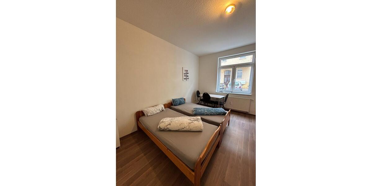 Wohnen auf Zeit Halle (Saale) Büschdorf - 12 Zimmer, 12 m&sup2;, 12&euro; | Angebot:10294514