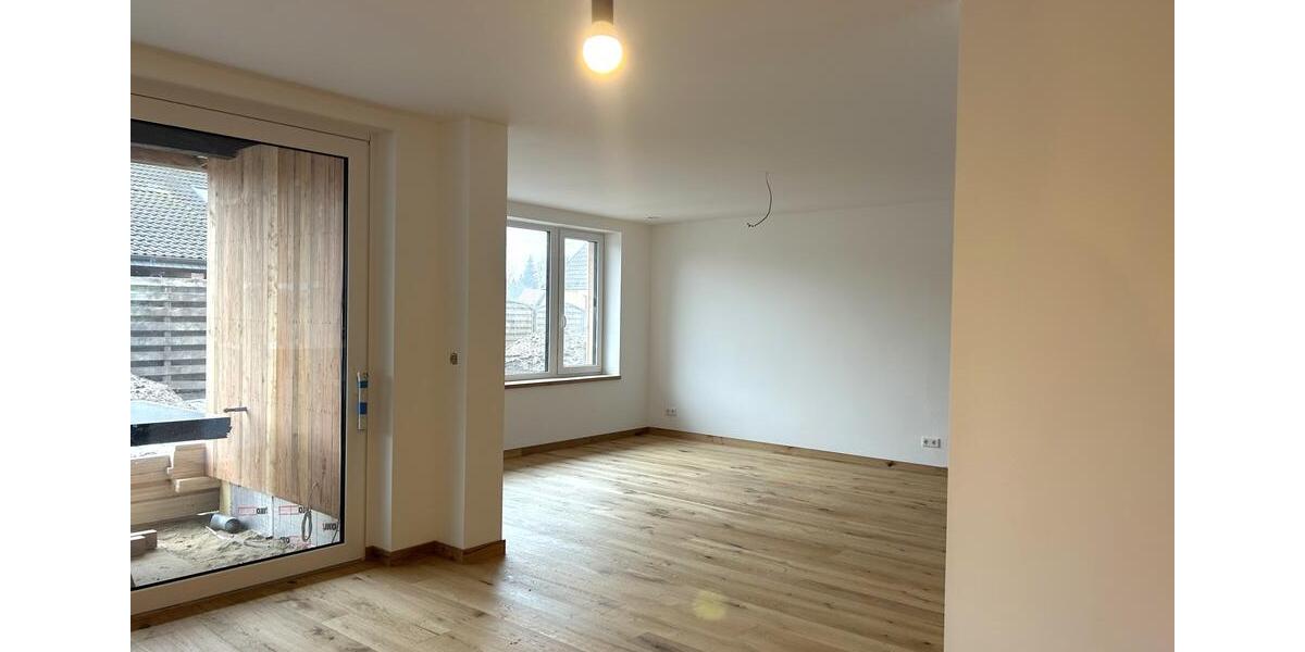 Erdgeschoßwohnung Wiefelstede - 4 Zimmer, 129 m&sup2;, 1.450&euro; | Angebot:24950148