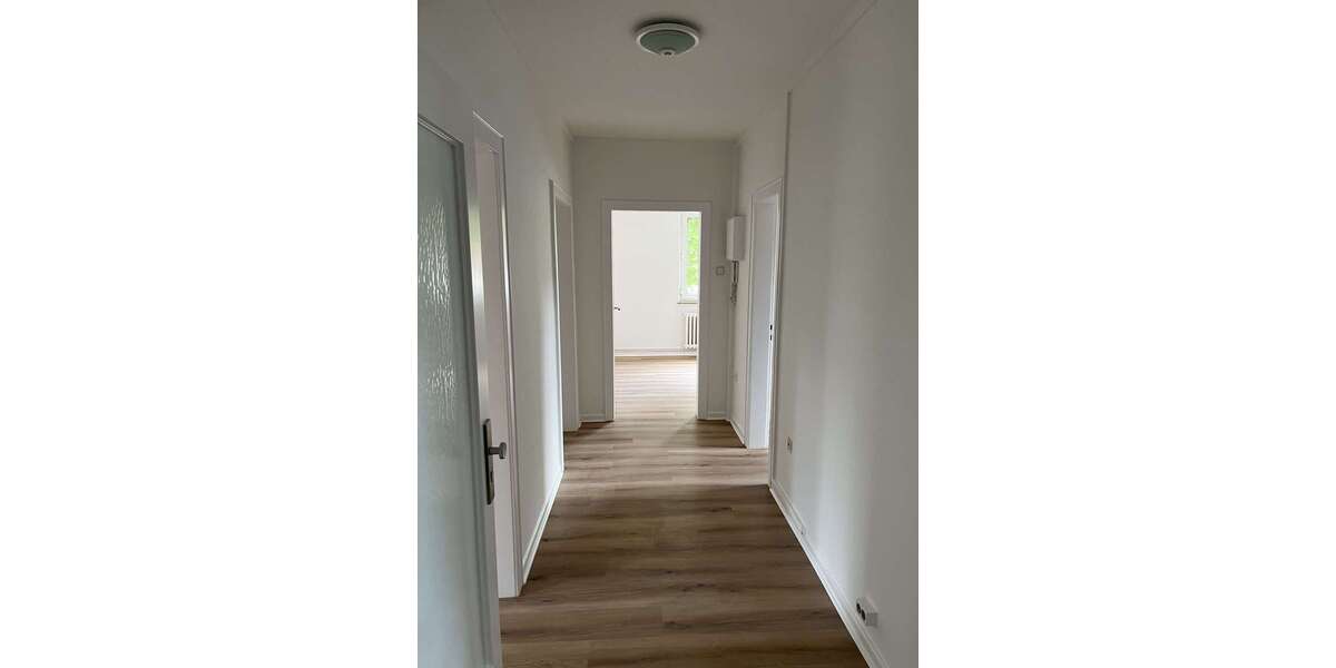 Etagenwohnung Porta Westfalica Barkhausen - 3 Zimmer, 70 m&sup2;, 580&euro; | Angebot:25204508