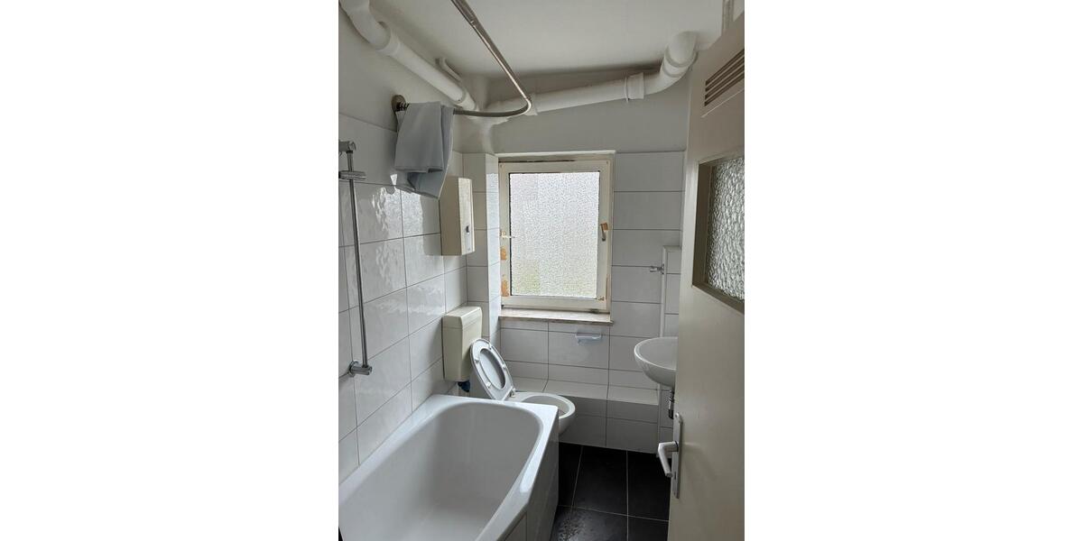 Etagenwohnung Salzgitter - 2 Zimmer, 49 m&sup2;, 293&euro; | Angebot:26670589