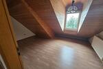 Dachgeschoßwohnung Kindenheim - 3 Zimmer, 85 m&sup2;, 700&euro; | Angebot:25256895