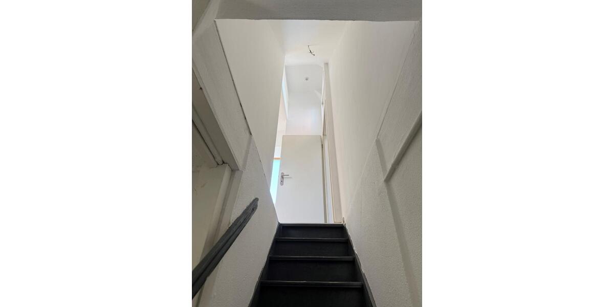 Etagenwohnung Glauchau - 5 Zimmer, 92 m&sup2;, 680&euro; | Angebot:25760197