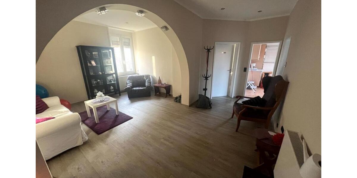 Großzügige Doppelhaushälfte mit moderner Ausstattung zu vermieten 6 zimmer