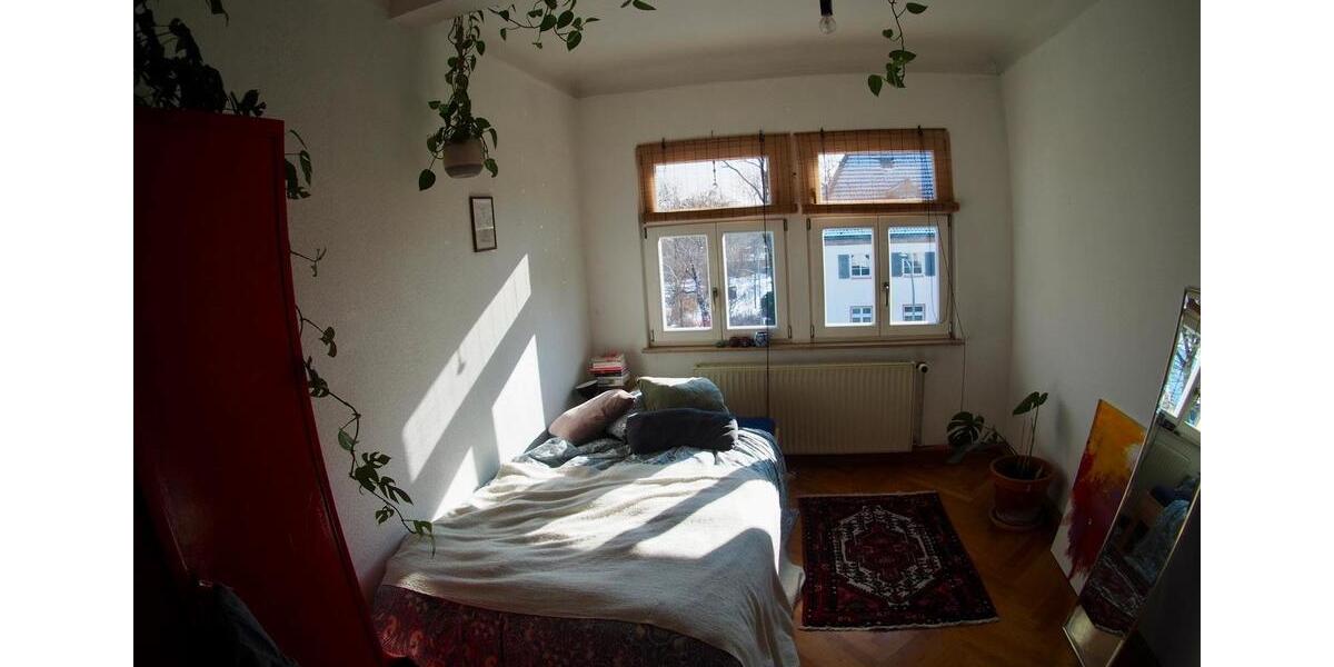 Dachgeschoßwohnung Würzburg - 3 Zimmer, 60 m&sup2;, 599&euro; | Angebot:25905184
