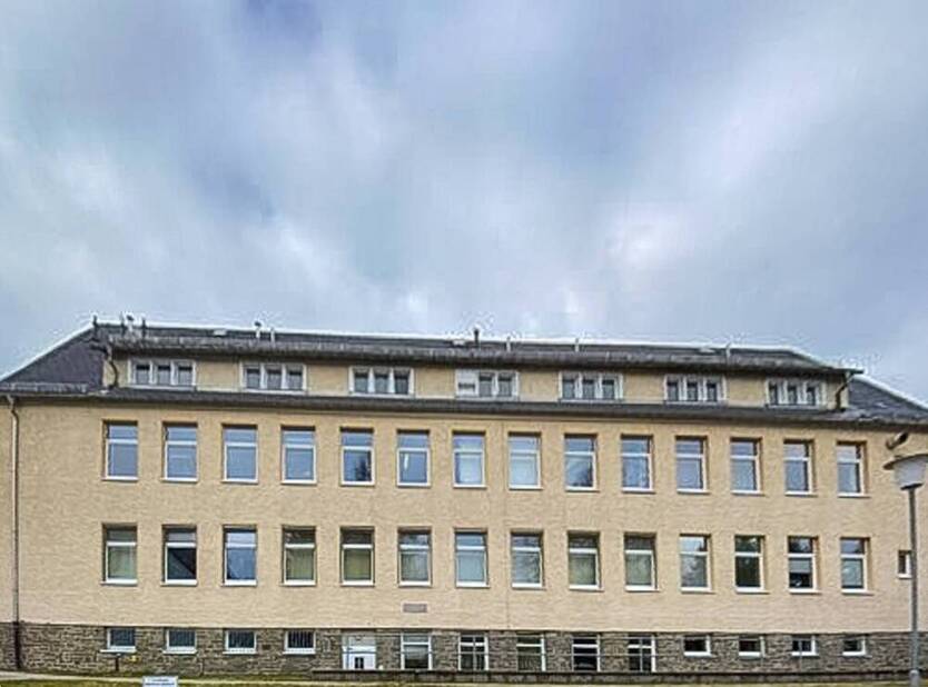 Moderne Gewerbefläche (BüroPraxis) im Ärztehaus Zschopau - 476 m² mit Außenstellplätzen zur Miete!
