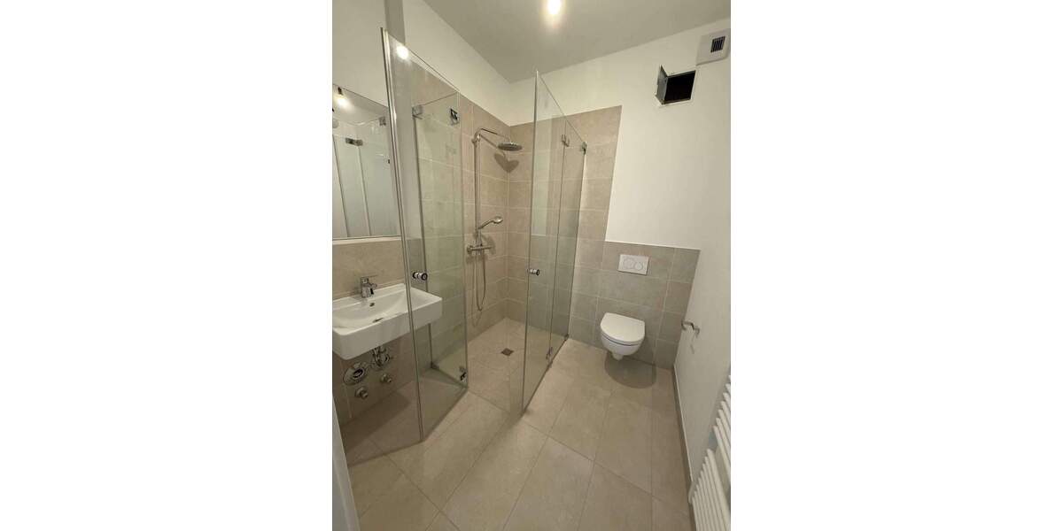 Etagenwohnung Berlin Spandau - 2 Zimmer, 46 m&sup2;, 1.052&euro; | Angebot:25213825