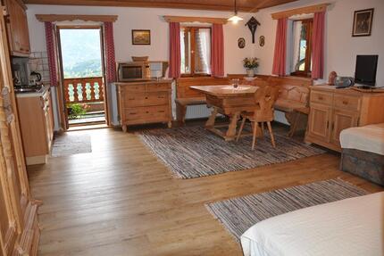 Wohnen auf Zeit Fischbachau - 1 Zimmer, 35 m&sup2;, 195&euro; | Angebot:25097548