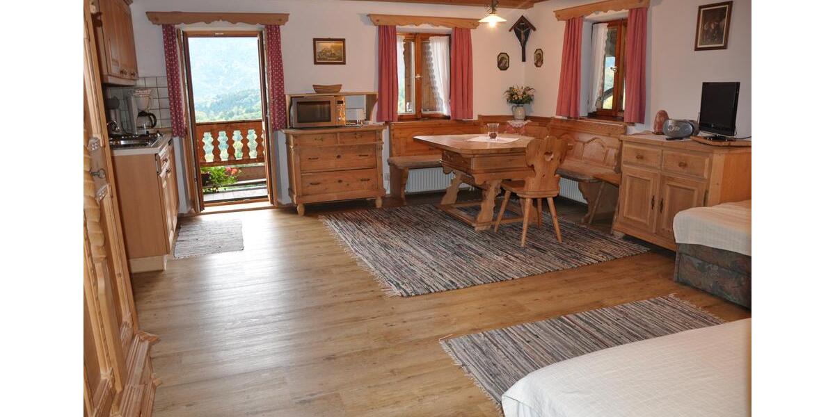 Wohnen auf Zeit Fischbachau - 1 Zimmer, 35 m&sup2;, 195&euro; | Angebot:25097548