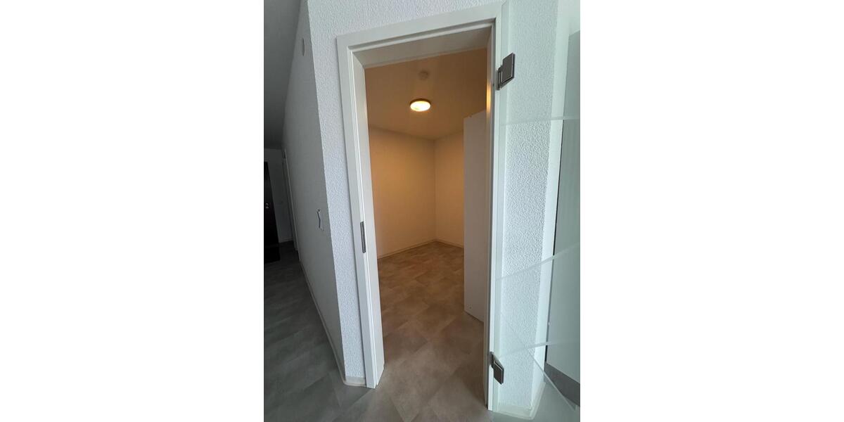 Wohnen auf Zeit Albstadt - 1.5 Zimmer, 1 m&sup2;, 640&euro; | Angebot:26536950